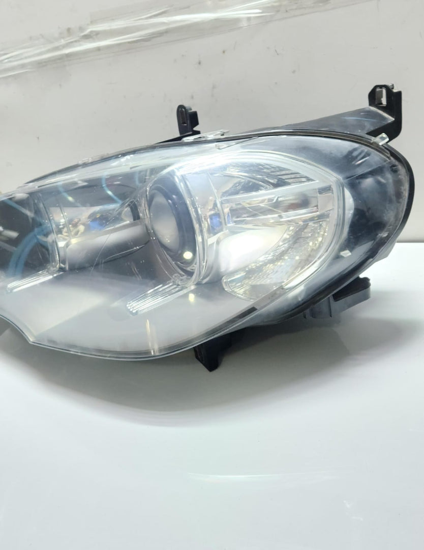 2011-2013 BMW X5 Left Xenon Headlight 7221893 X5 E70 and X5 E70 LCI OEM