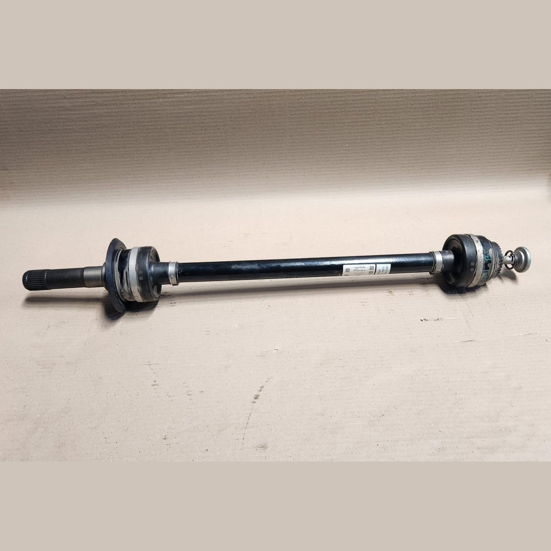 2018 BMW X3 G01 M40iX Rear Right Output Shaft 8689560 OEM