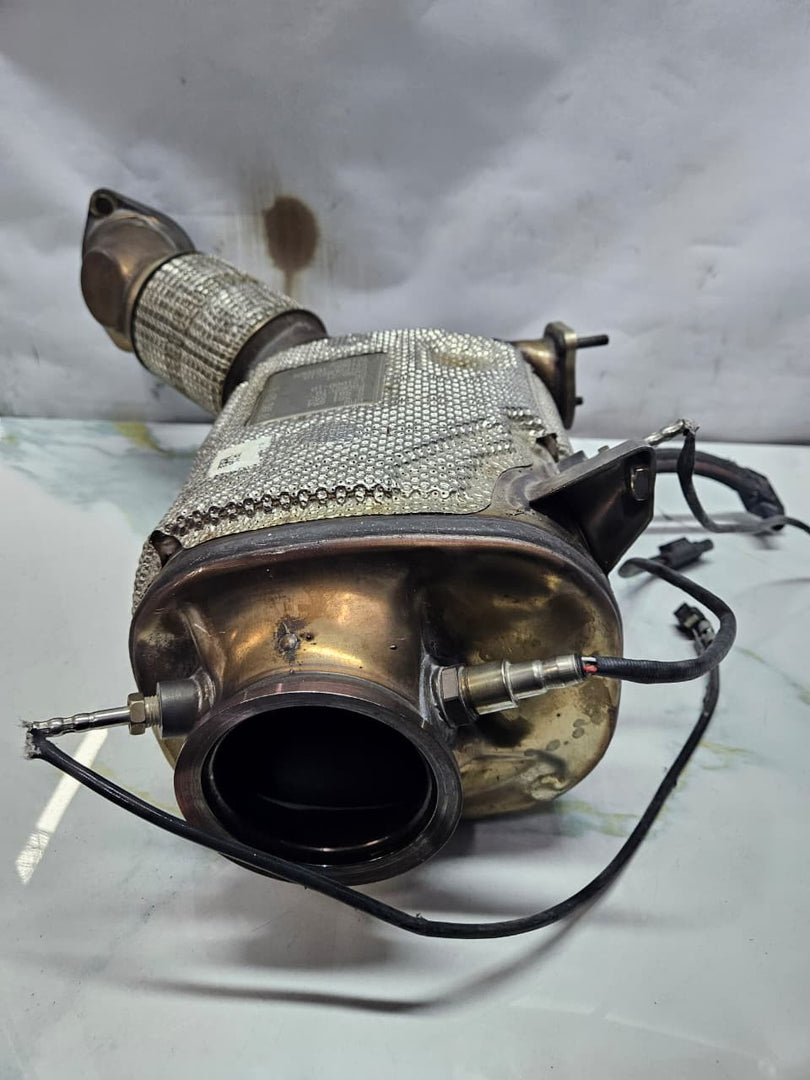 2014 BMW 5 Series G30 G31 X3 Diesel Particulate Filter 8581854 OEM