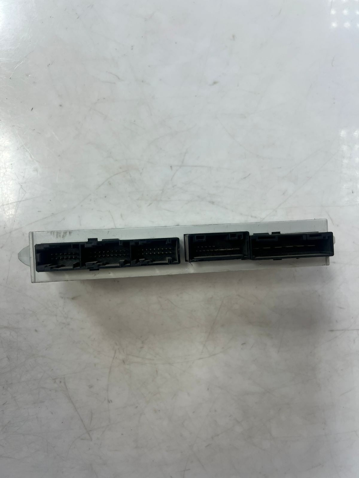2002-2003 BMW 745i 745Li E65 series Front Door Control Module 6933267 OEM