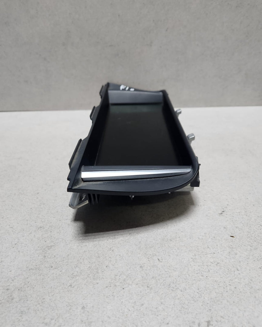 2011-2015 BMW 528i Central Information Display Screen 9289008 5 Series F10 F11
