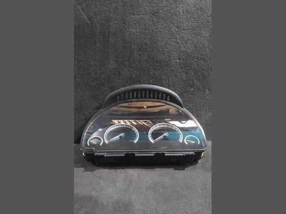 BMW F01 F02 F07 INSTRUMENT CLUSTER SPEEDOMETER P/N 9201996