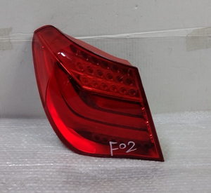 OEM BMW 7 Series F01 F02 F04 Rear Tail Light Lamp Side Panel Left 7182197