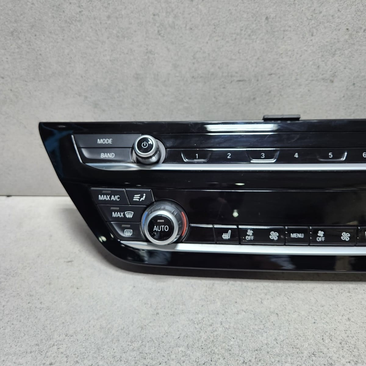 2017-2023 BMW 540i Climate Control Unit 7947870 540i 550i G30 G31