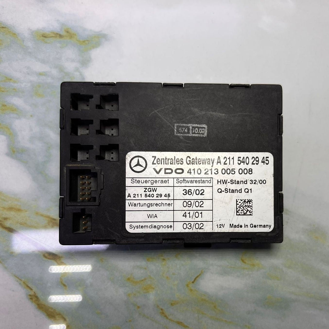 2003-2007 Mercedes-Benz E320 Central Gateway Control Module A 2115402945 E-Class