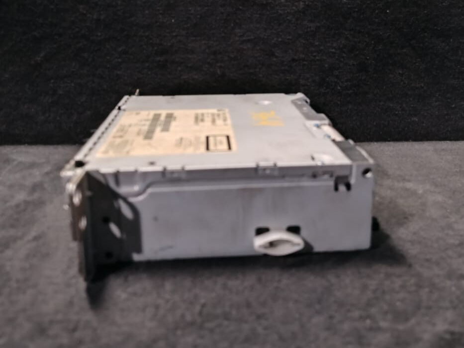 BMW 2 F22 3 F30 4 F32 STEREO RECEIVER MEDIA CD DISC PLAYER HEAD UNIT - 9272364