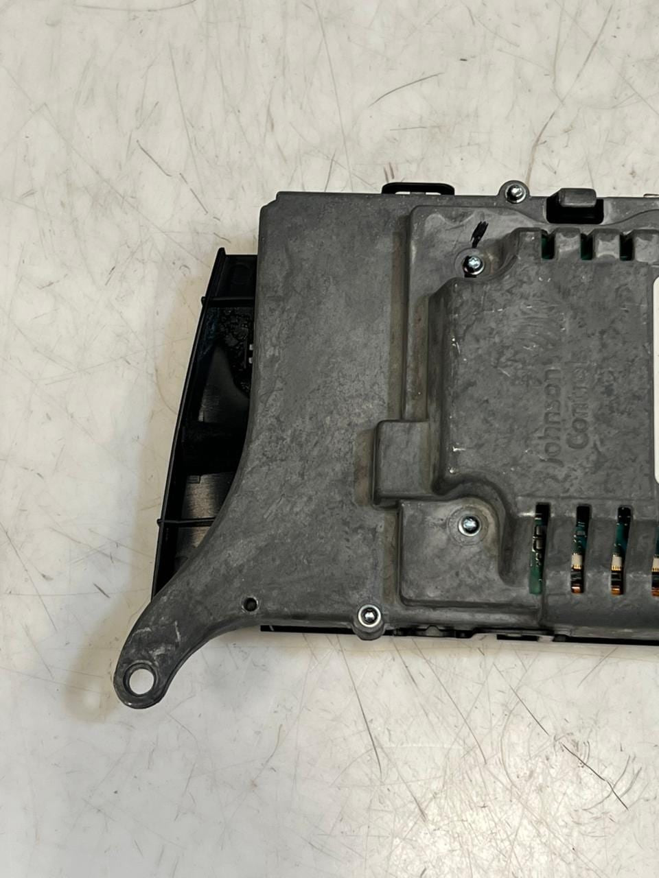 2012-2017 BMW X3 F25 and X4 F26 6.5 inch Central Information Display 9231321 OEM