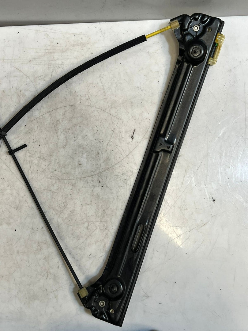 2008-2014 BMW X6 E71 RIGHT Front Door Window Regulator With Motor 7267664 OEM