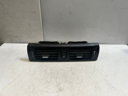 BMW 1 2 Series F20 F21 F22 F23 F2X Dashboard Center Air Vent 9205357 OEM