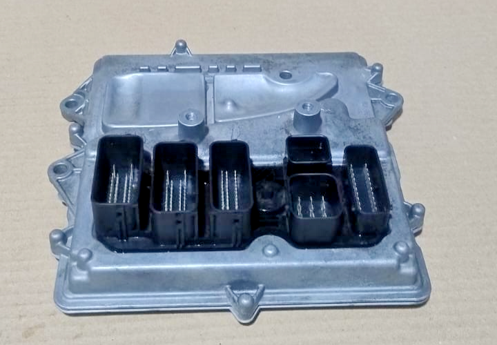 BMW F06 N55  ENGINE CONTROL UNIT DME   ECU ONLY - 7540686