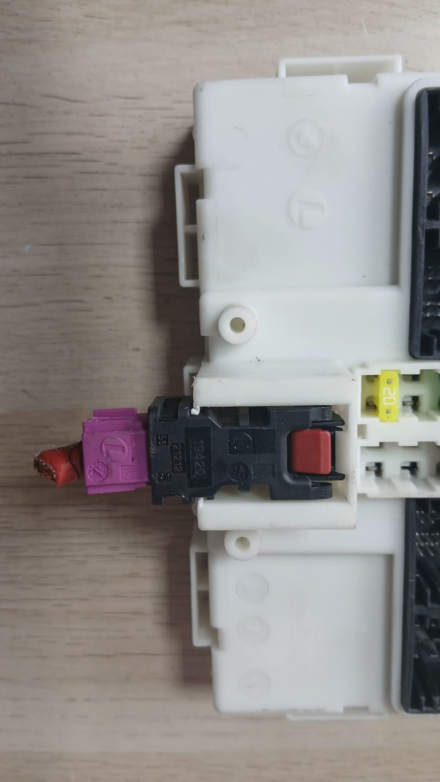 BMW i3 I01 Comfort Control Module ECU 5A40300 OEM Body Control Unit