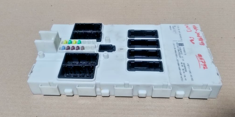 BMW F02 N54 3.0 ENGINE CONTROL UNIT  SET  + KEY - 7598364