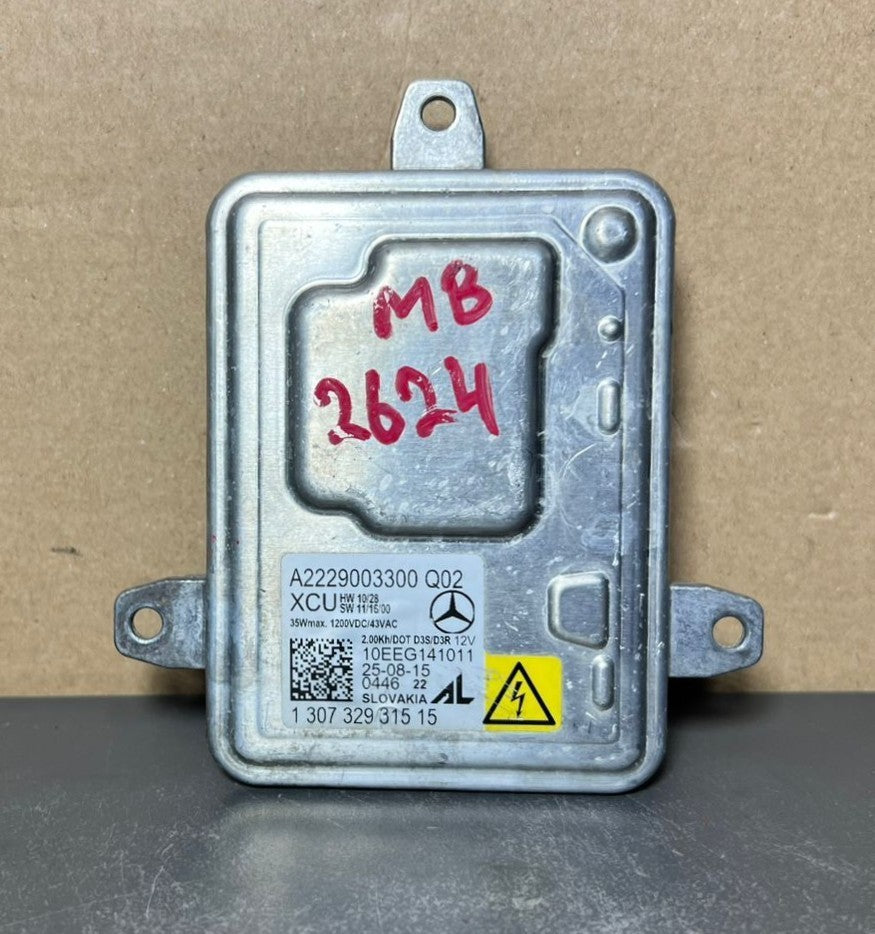 Mercedes Benz W222 Xenon Light Headlight Control Module Unit A222 9003300 OEM