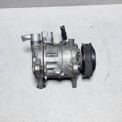 BMW Air Conditioning Compressor 9330831 3 Series F30 F30 F34 GT and 1 Series    