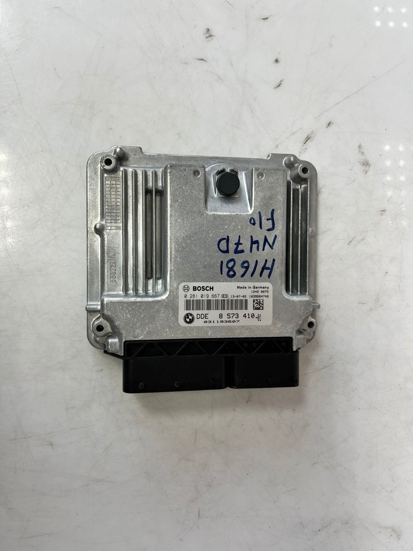 BMW F10 N47D Engine Control Unit ECU SET DDE + CAS4 + 1KEY 8573410 OEM