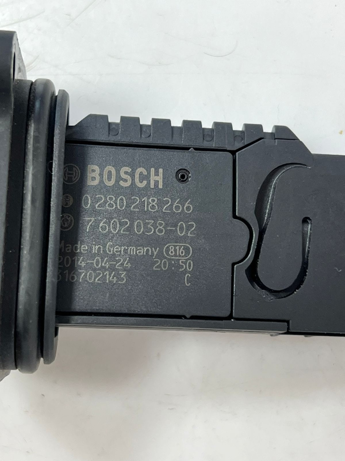 2014-2018 BMW X3 Mass Air Flow Sensor 7602038