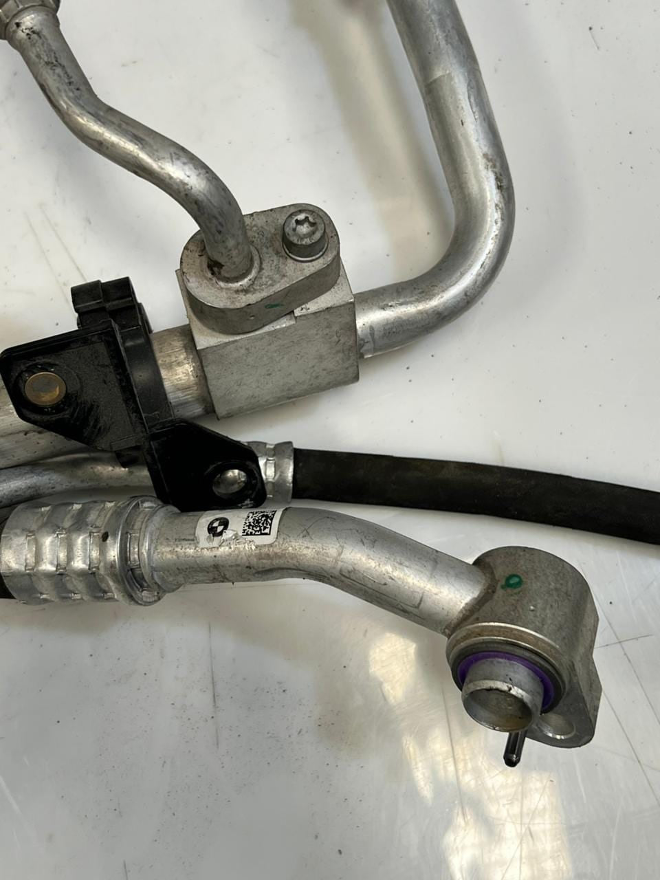 2022-2025 BMW iX 120 A/C Air Conditioning Pipe/Hose 5A01C90 ELECTRIC OEM