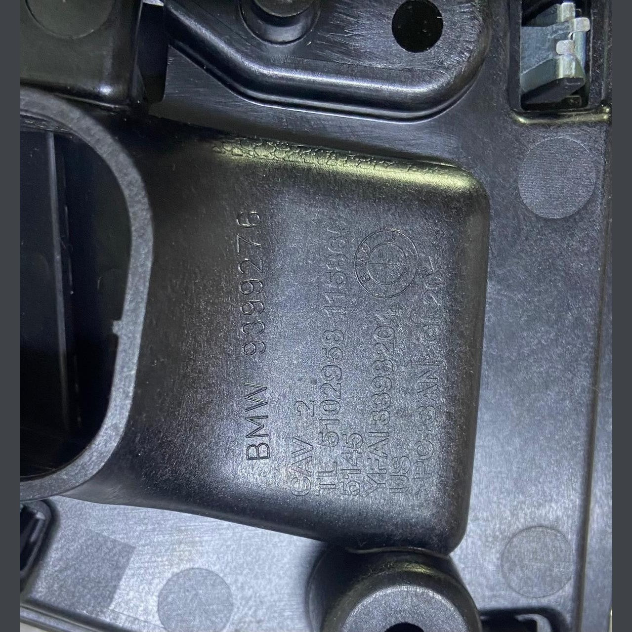 OEM BMW X5 G05 X6 G06 X7 Adapter Plate Centre with Speakers 9399276