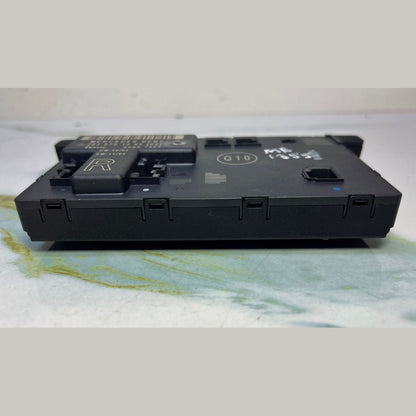 Mercedes-Benz Door Control Module 2038201485 W203 C-Class