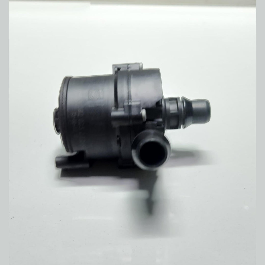 2016 BMW X3 Auxiliary Water Pump 7643949 3 Series F30 F31 F35 OEM