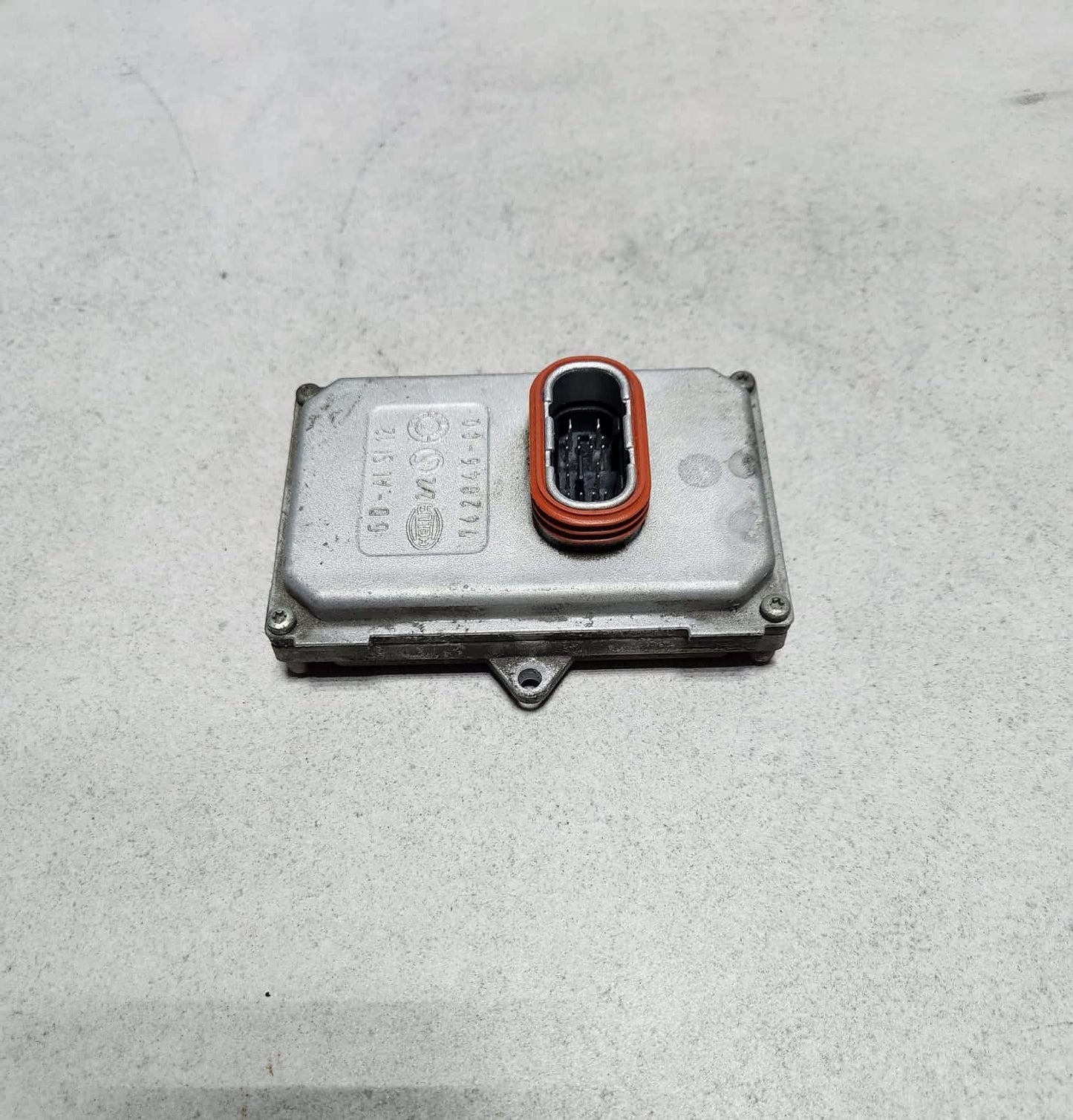 2005-2010 Mercedes-Benz CLS500 Xenon Headlight Ballast Control Unit A0038205826
