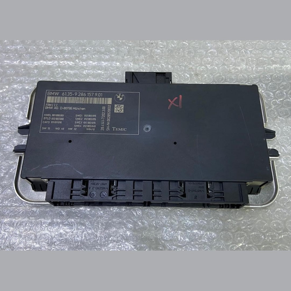 OEM BMW F01 F10 F13 F25 F26 FRM3 LCM FOOTWELL LIGHT CONTROL MODULE 9286157