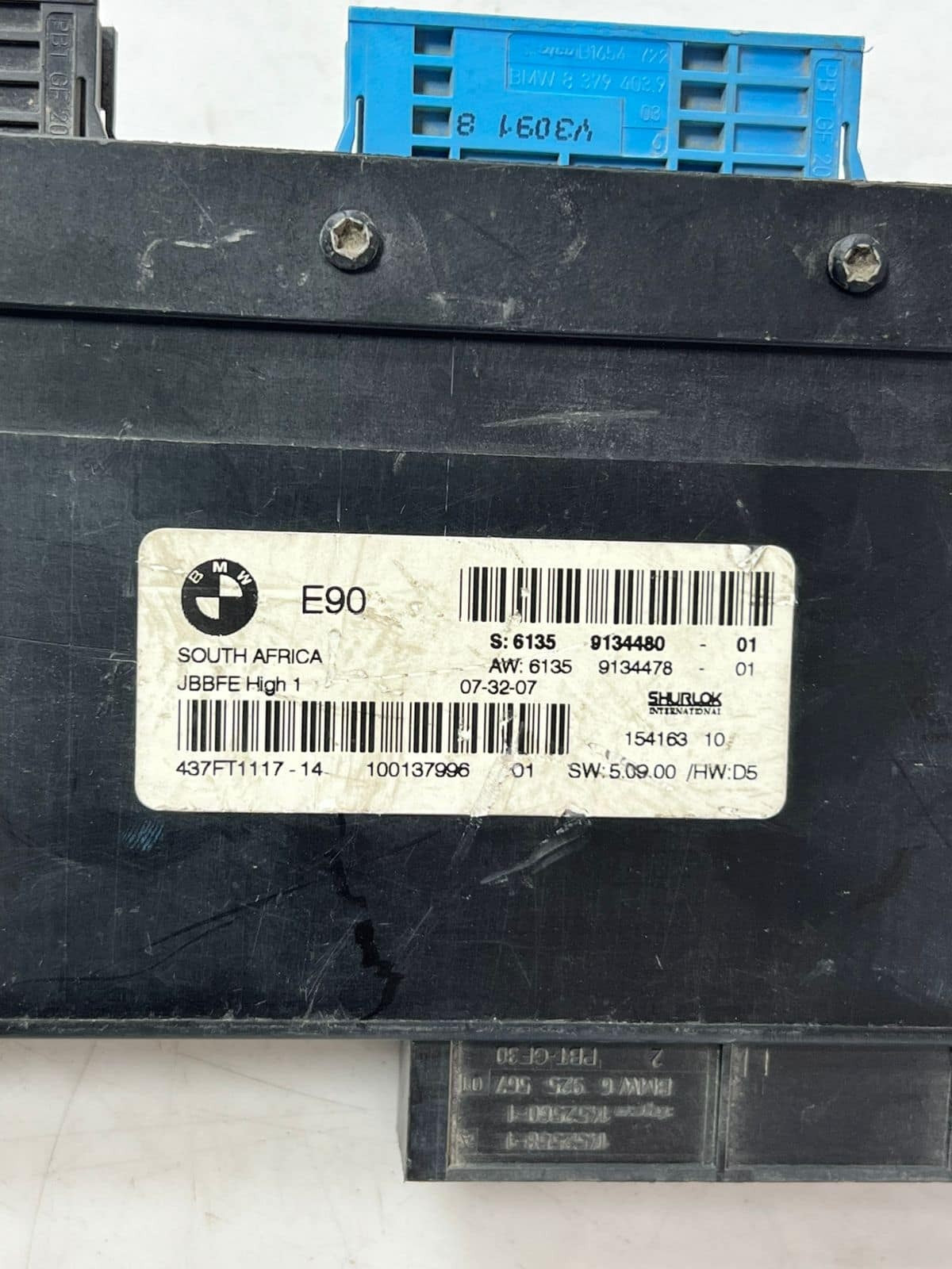 2007-2013 BMW 328i E90 3 Series 330i, and 335i Body Control Module 9134480 OEM