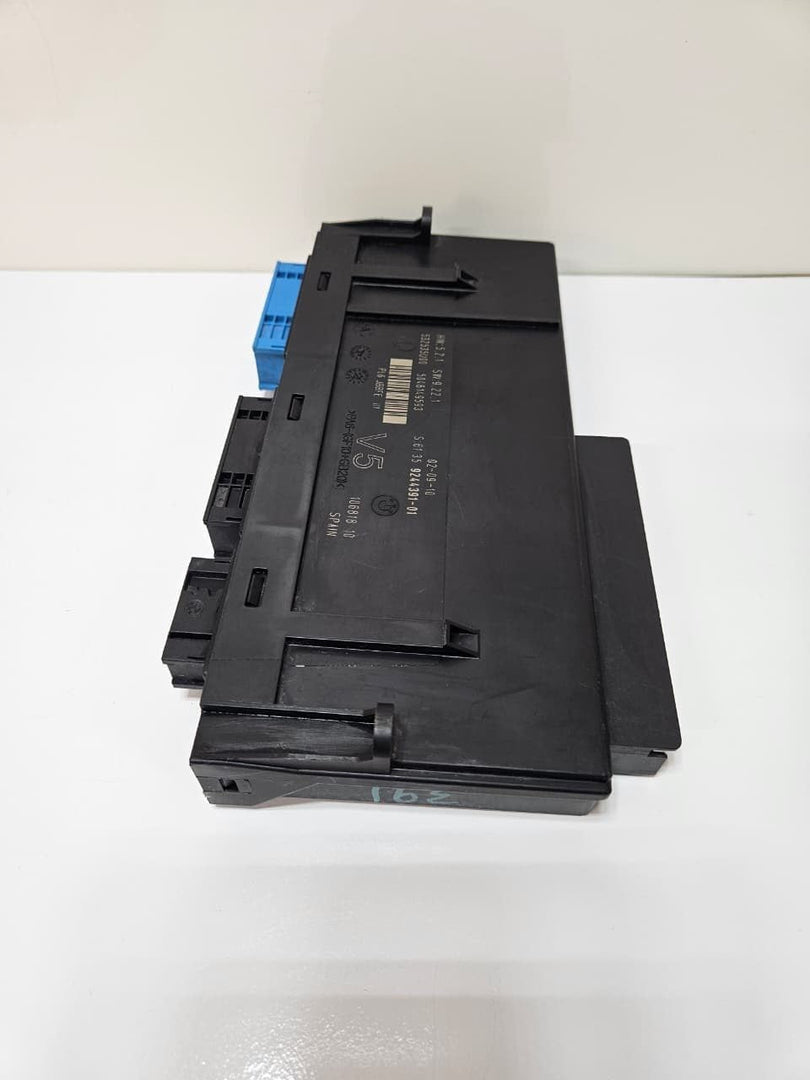 2010-2015 BMW F10 F06 F12 UNCTION BOX ELECTRONICS 3 BODY CONTROL 9244391 OEM