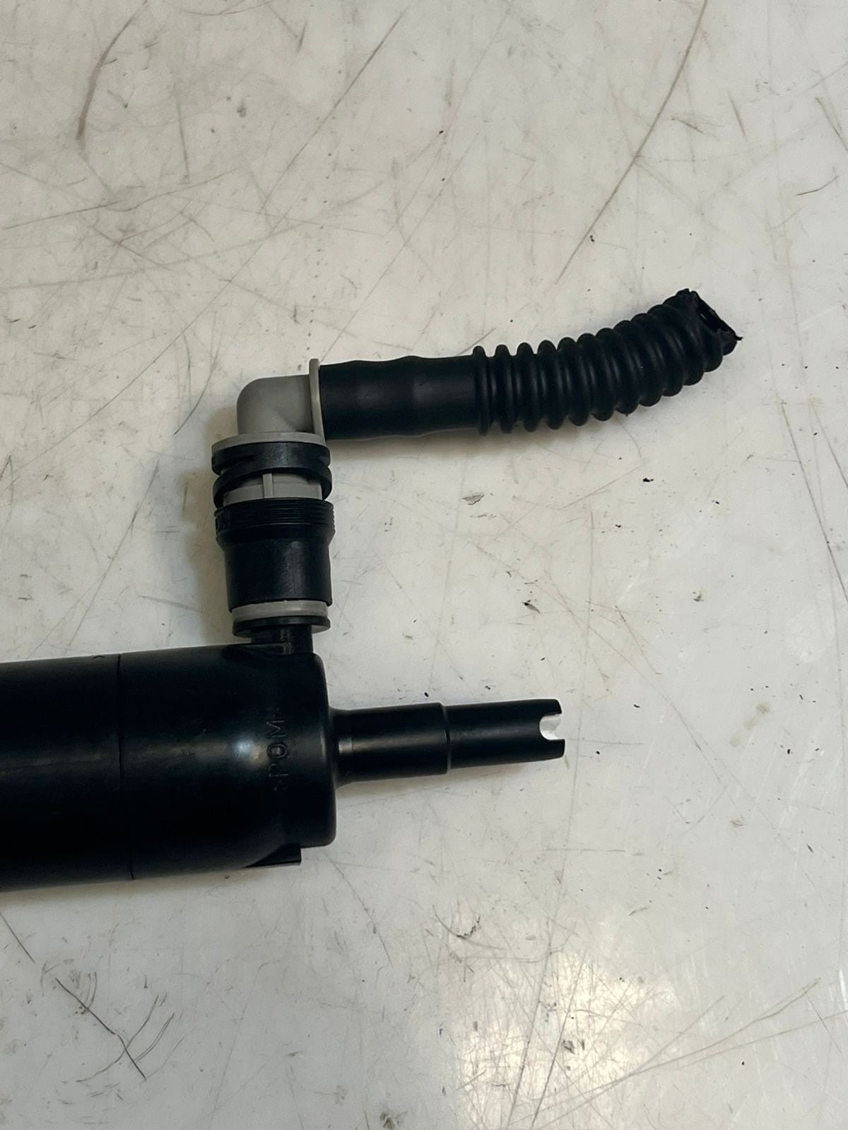 BMW F20 F30 F35 F10 F07 F01 F02 F25 E70 E71 E89 Headlight Washer Pump 7217792