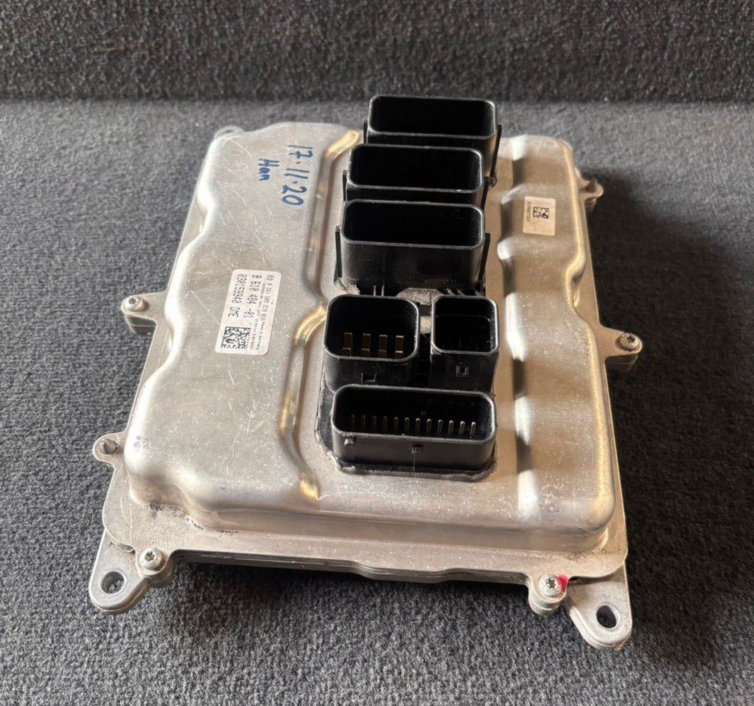 BMW 1 F20 PRE LCI 118i  N13B16A  ENGINE CONTROL UNIT ECU KEY LOCK SET - 8610484
