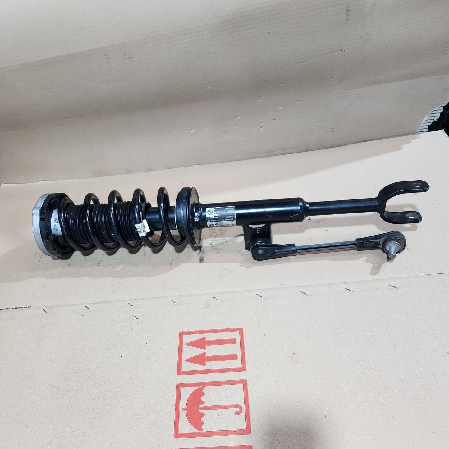 2017-2023 BMW 530i Front Right Shock Absorber Strut 6866598 5 Ser G30 G31 40k Km