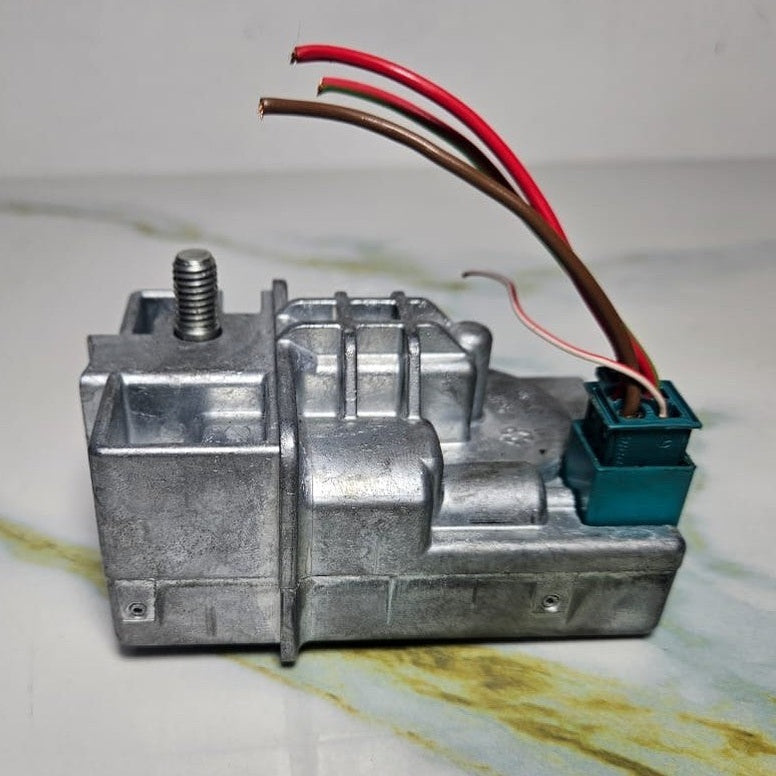 Mercedes-Benz C E W204 W207 W212 Steering Lock Module Control Unit A2049005912