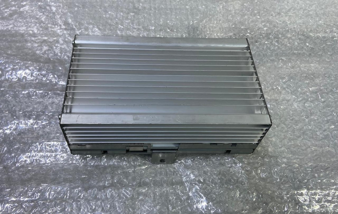 OEM BMW F15 F16 F85 F86 X5 Hi-Fi System Amplifier Harman Becker Stereo 9321075