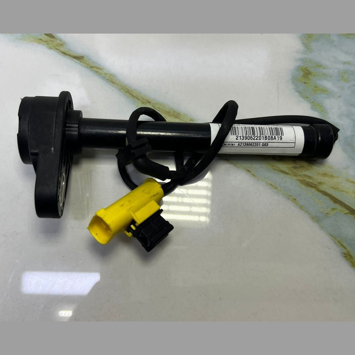 Mercedes-Benz Active Bonnet Actuator A2139062201 E-Class W213 W238, W257