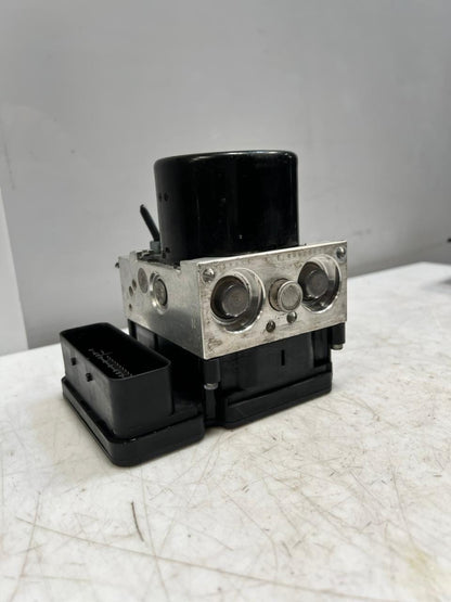 2012 BMW 328i F30 3' Abs Anti-Lock Brake Pump Control Module Unit 6857324 OEM