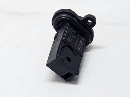 2013-2017 BMW 750i 7 Series F01 F02 F03 F04 Mass Air Flow Sensor 7613234 OEM