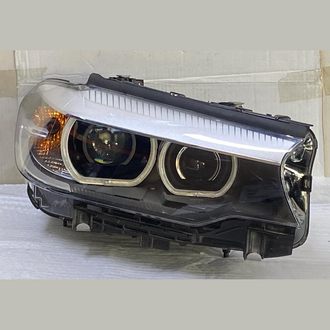 OEM BMW 5 Series G30 Right Side LED Headlight ECE 7458884-04 Without modules