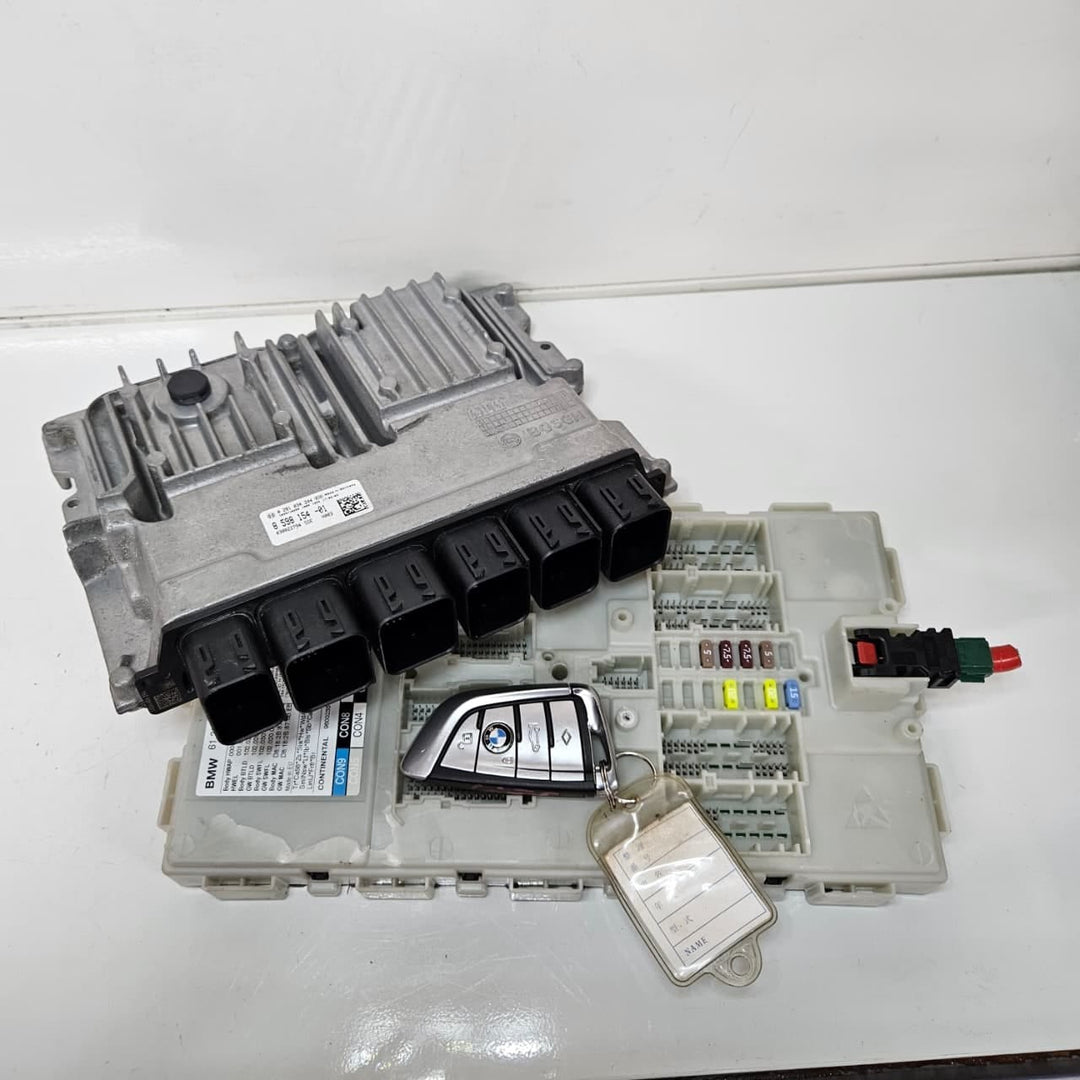8598154-BMW 5 Series G30 530D B47 Engine Control Unit DDE Key Set ECU SET RHD
