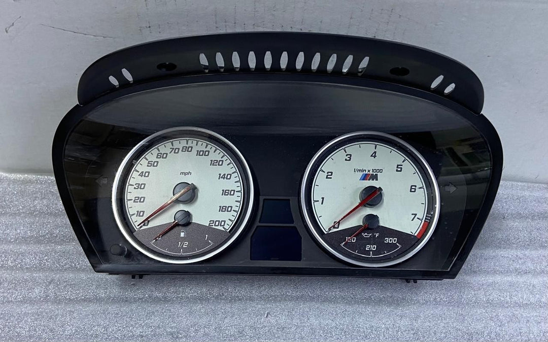 OEM BMW 535xi E60 E61 Speedometer Instrument Gauge Cluster 9194887