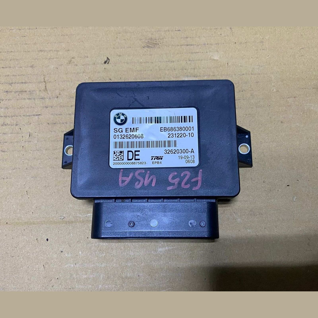 2010-2017 BMW X3 Parking Brake Control Module 6863800 F10, F11 5 Series and F25 