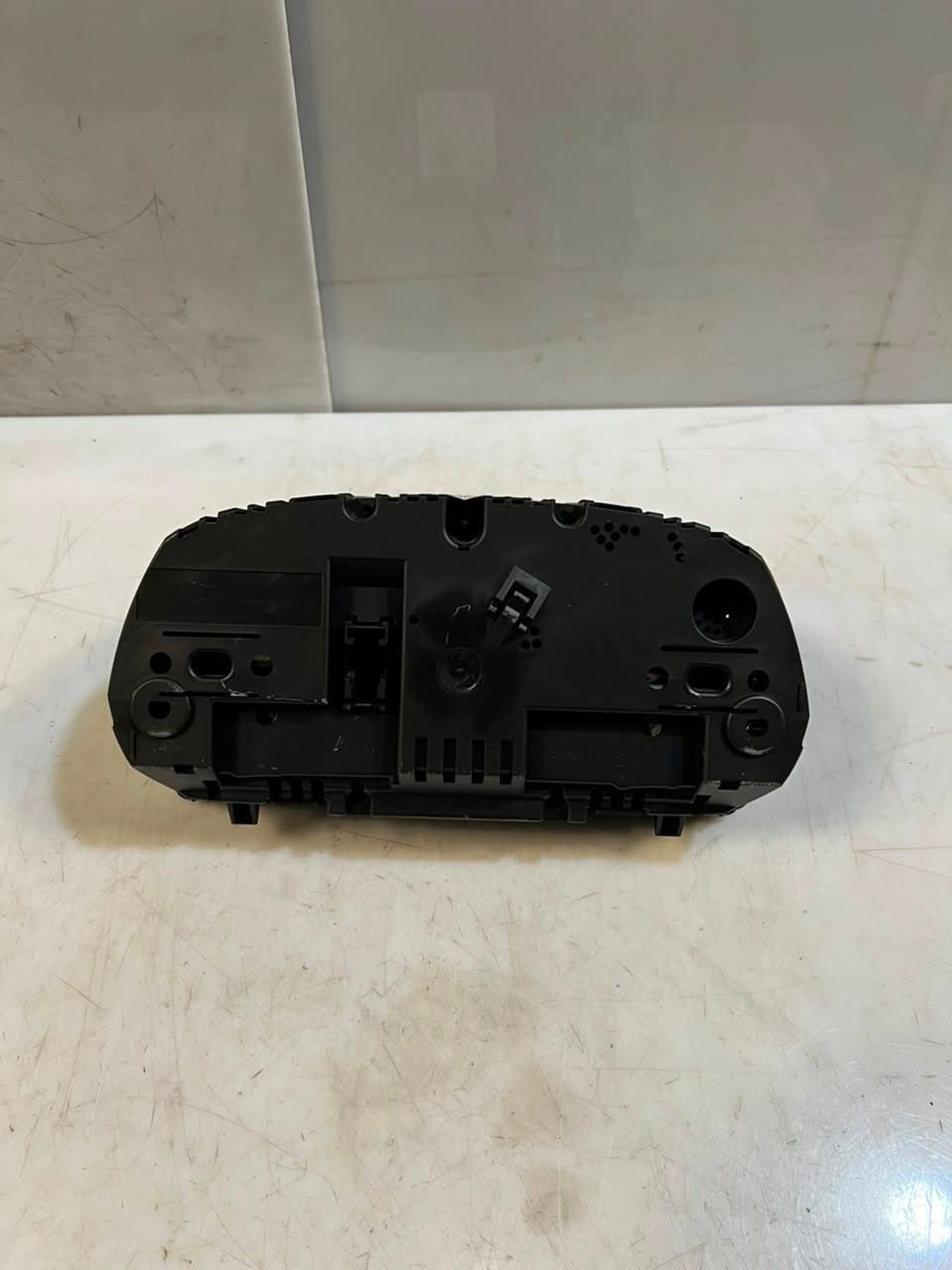 2010-2012 BMW X1 E84 INSTRUMENT CLUSTER Speedometer 9242340 OEM