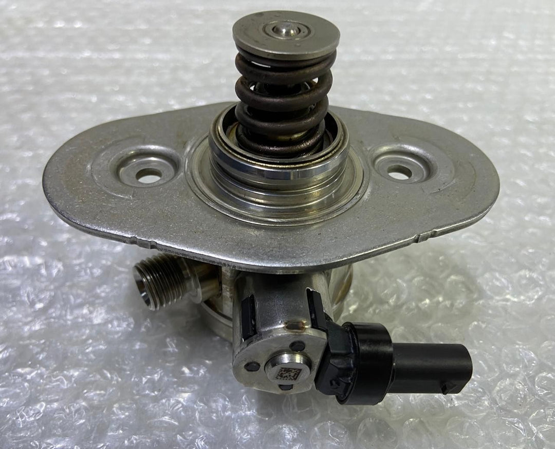 OEM BMW B38 B58 B46 F20 F22 F30 F31 F32 G30 High Pressure Fuel Pump 7642466