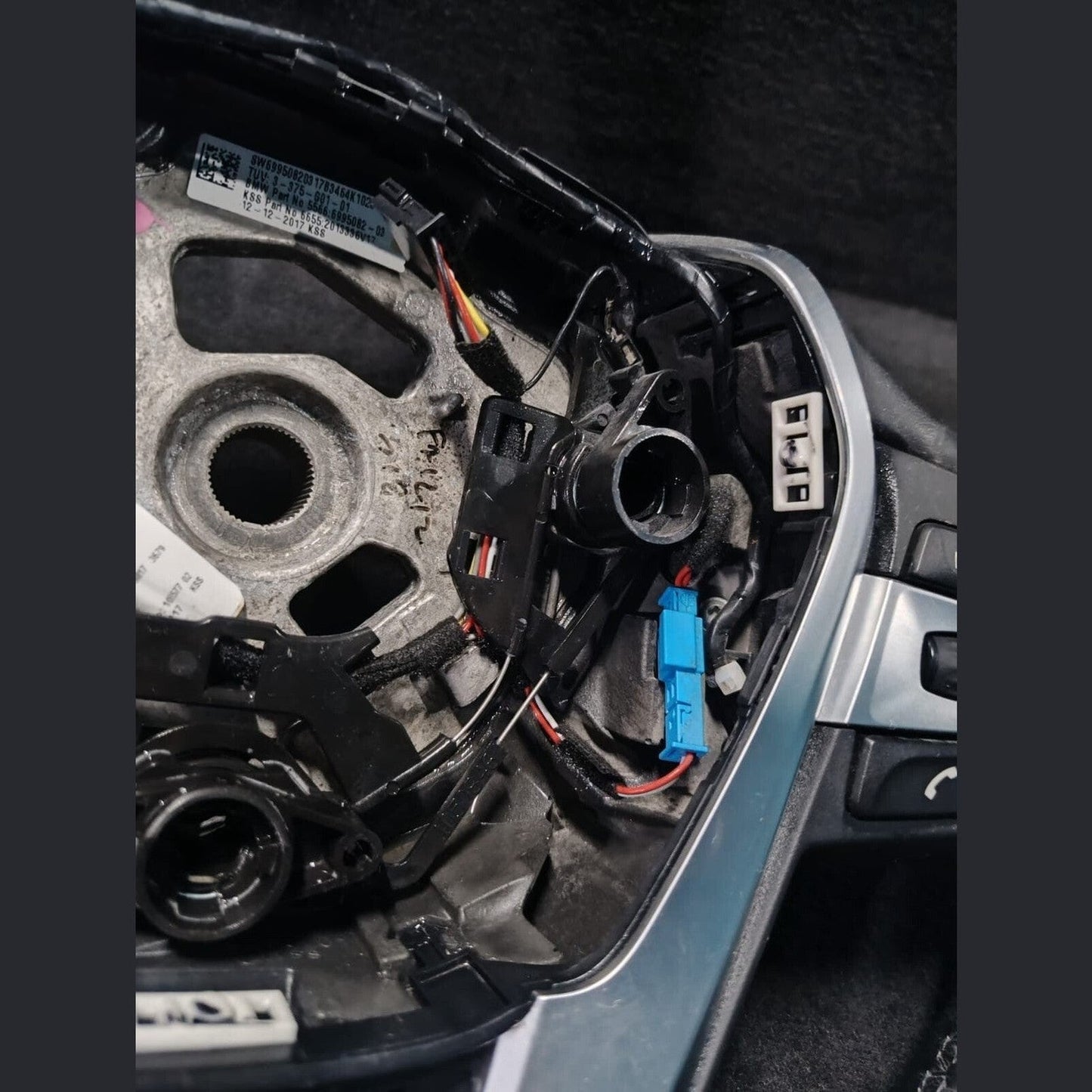 GENUINE BMW G01 X3 2019 LEATHER STEERING WHEEL OEM - 6995082