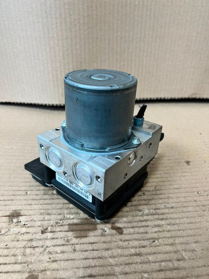 2010-2015 BMW X1 E84 ABS HYDRAULIC Pump/Modulator 6792350 OEM