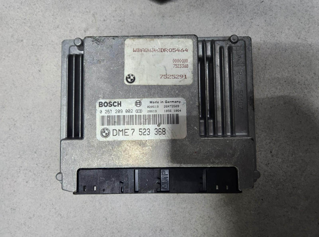 2002-2005 BMW 745i Engine Control Module 7523368 745Li E65 E66 with 4.4L N62