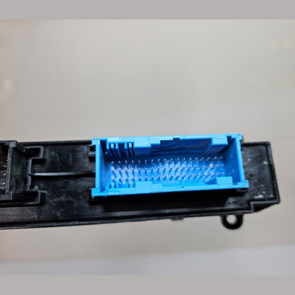 OEM BMW F01, F02 F10 Junction Box Electronic Module 9345321