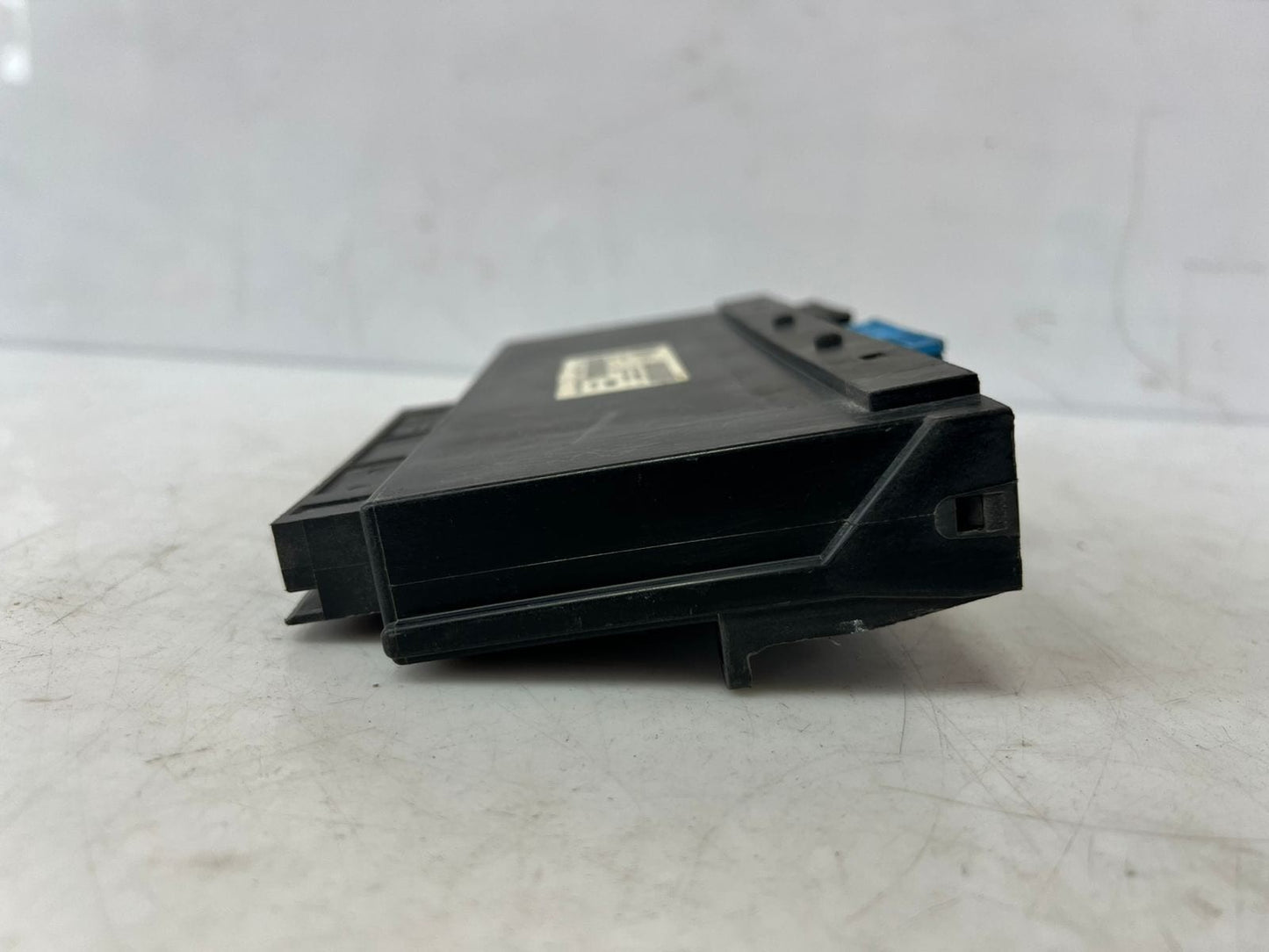 2007-2013 BMW 328i E90 3 Series 330i, and 335i Body Control Module 9134480 OEM