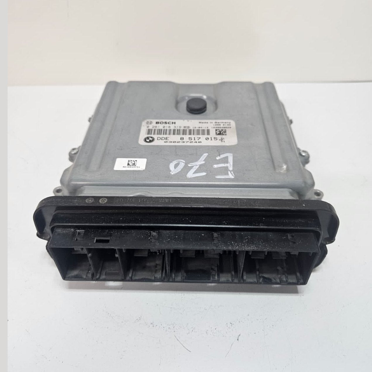 2007-2013 BMW X5 E70 X6 with N57 3.0D Diesel Engine Control Unit DDE 8517015