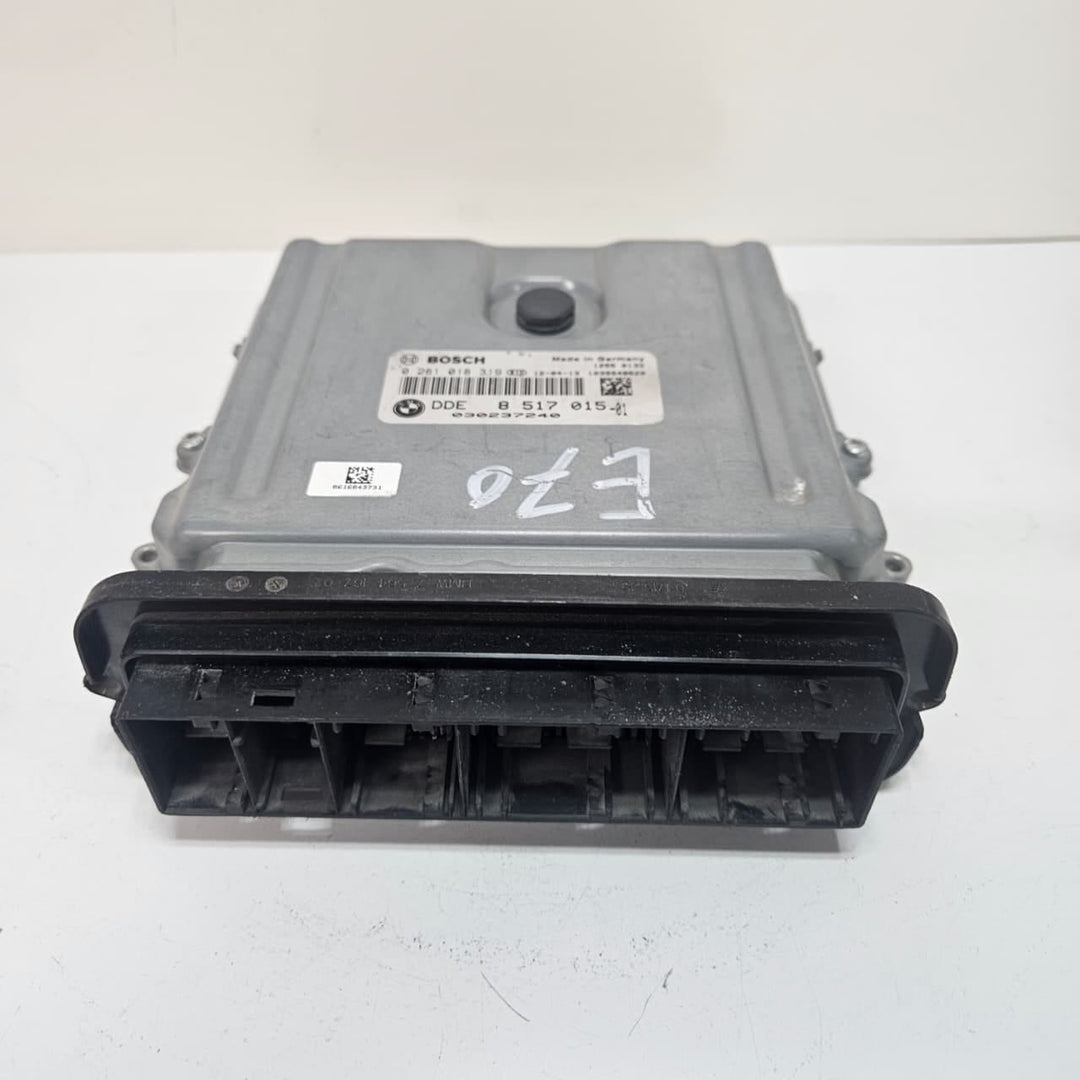 2007-2013 BMW X5 E70 X6 with N57 3.0D Diesel Engine Control Unit DDE 8517015