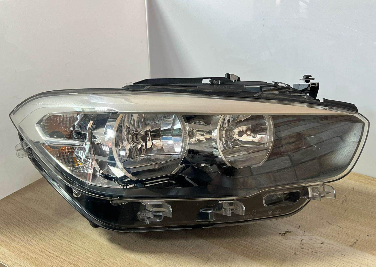 Headlight right for BMW 1 Series F20 1.5 116d B37D15A B37 B37D15U0 7358394